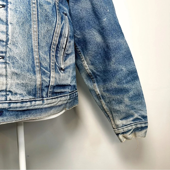 Vintage Levi’s Wool Lined Denim Jacket - Bomber / Trucker style - Picture 3 of 11